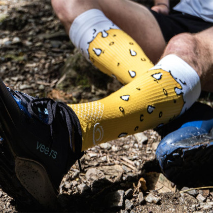 "Beer" trail compression socks