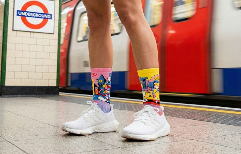 Discover the latest Run Marathon DBDB sock inspired by London: still made in France, still as technical, stylish and collectible as ever!